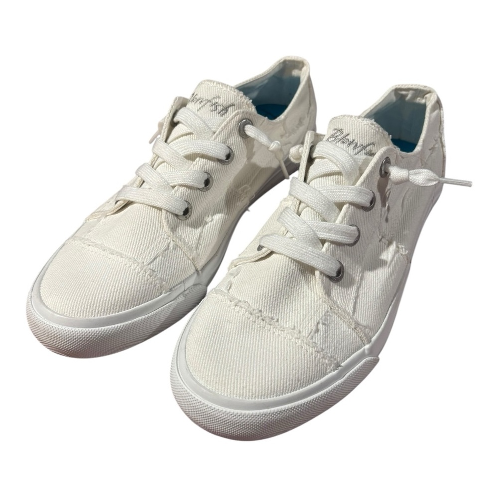 Blowfish Women's White Slip On Canvas Casual Sneaker Shoe Size 9.5 ZS001 New